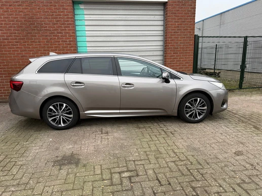 Toyota Avensis - Afbeelding 10 van 30