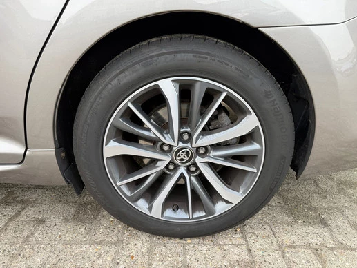 Toyota Avensis - Afbeelding 21 van 30