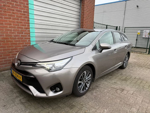 Toyota Avensis - Afbeelding 2 van 30
