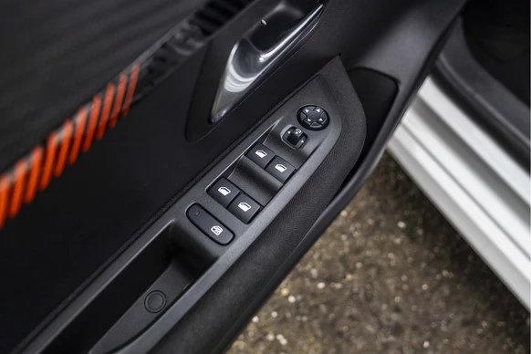 Peugeot e-208 - Afbeelding 21 van 30