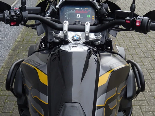 BMW R 1250 GS - Afbeelding 11 van 12
