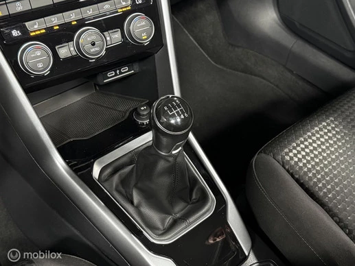 Volkswagen T-Roc - Afbeelding 10 van 30