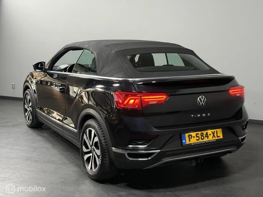 Volkswagen T-Roc - Afbeelding 14 van 30