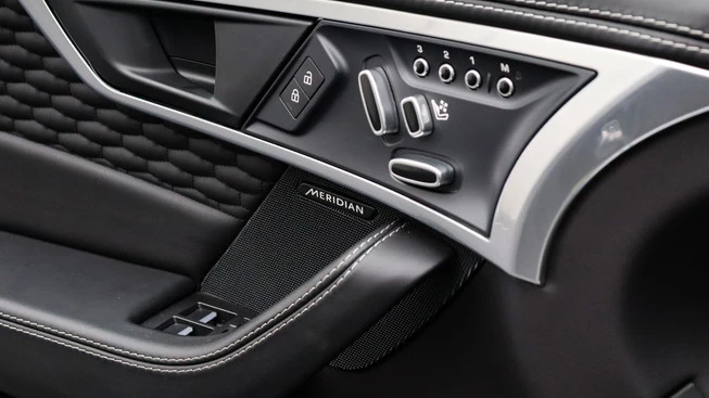 Jaguar F-Type - Afbeelding 10 van 27