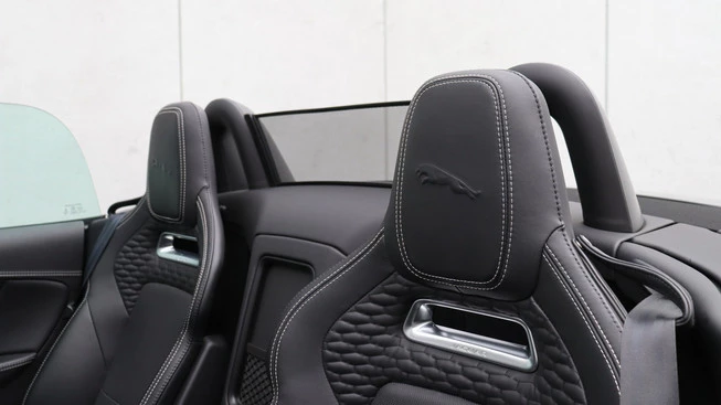 Jaguar F-Type - Afbeelding 17 van 27