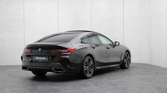 BMW 8 Serie - Afbeelding 4 van 30