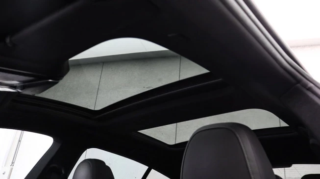 BMW 8 Serie - Afbeelding 10 van 30