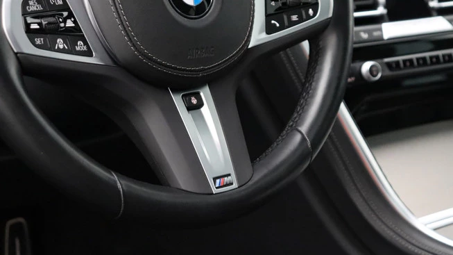 BMW 8 Serie - Afbeelding 11 van 30