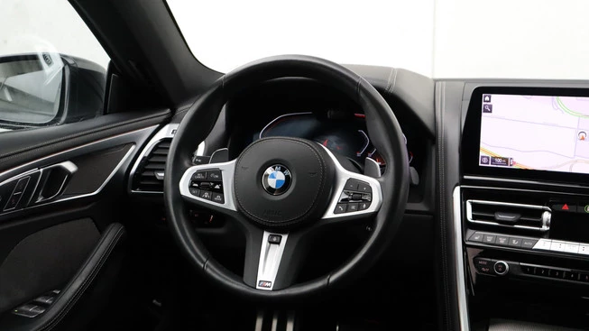 BMW 8 Serie - Afbeelding 23 van 30