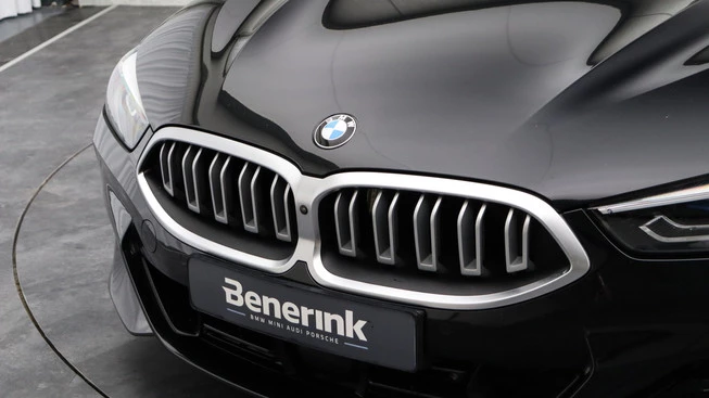 BMW 8 Serie - Afbeelding 26 van 30