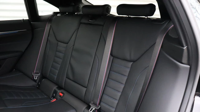 BMW i4 - Afbeelding 28 van 30