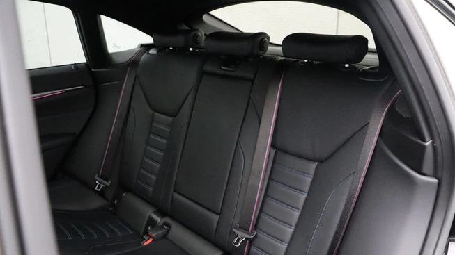 BMW i4 - Afbeelding 17 van 28