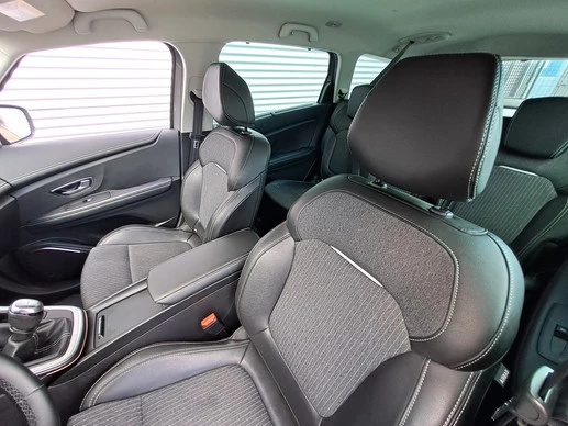 Renault Grand Scénic - Afbeelding 17 van 30