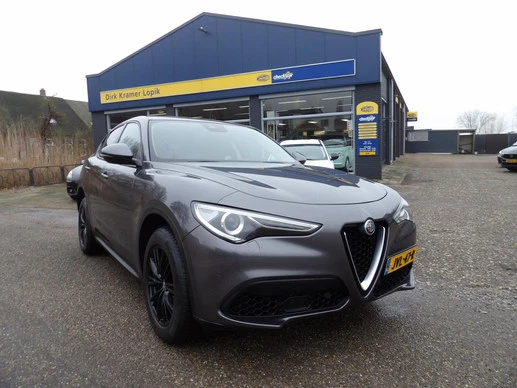 Alfa Romeo Stelvio - Afbeelding 1 van 16