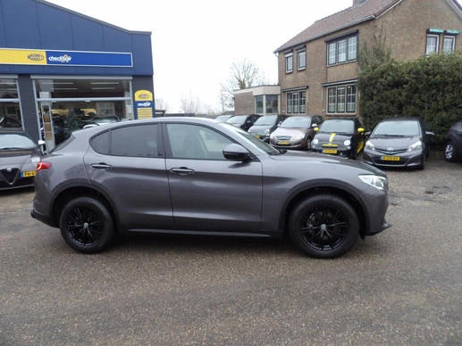 Alfa Romeo Stelvio - Afbeelding 3 van 16