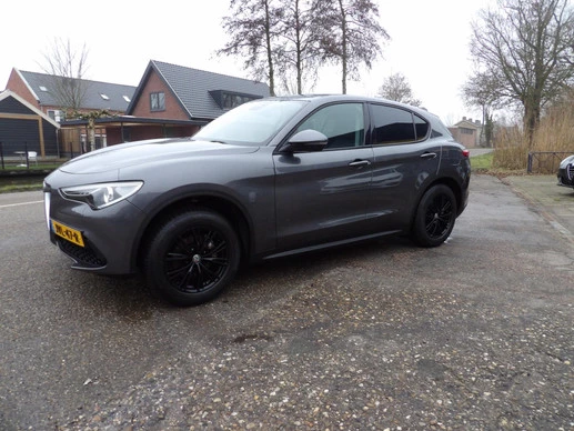 Alfa Romeo Stelvio - Afbeelding 9 van 16