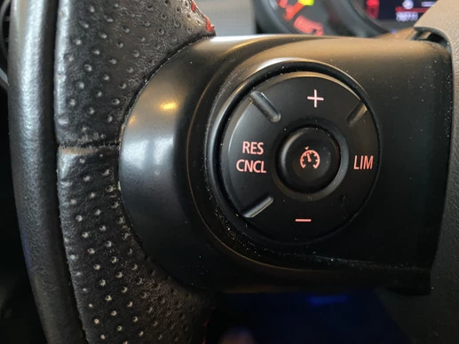 MINI Cooper - Afbeelding 27 van 30