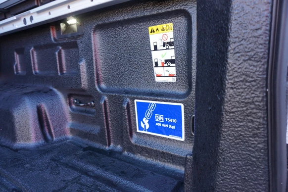 Volkswagen Amarok - Afbeelding 7 van 25