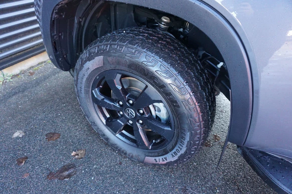 Volkswagen Amarok - Afbeelding 9 van 25