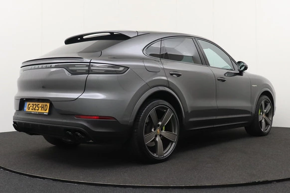 Porsche Cayenne - Afbeelding 2 van 30