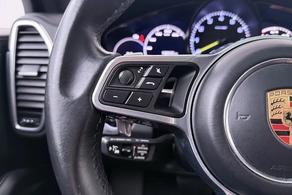 Porsche Cayenne - Afbeelding 19 van 30