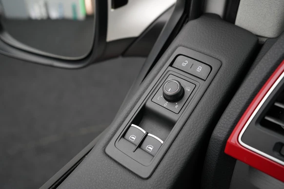 Volkswagen California - Afbeelding 25 van 30