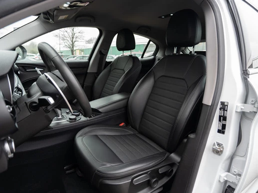 Alfa Romeo Stelvio - Afbeelding 15 van 30