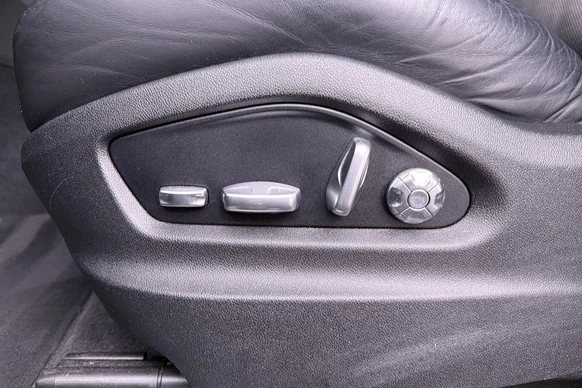 Porsche Cayenne - Afbeelding 23 van 30