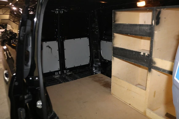 Mercedes-Benz eVito - Afbeelding 16 van 30