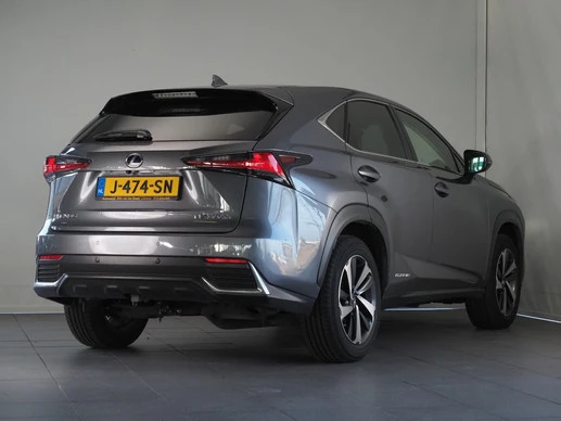 Lexus NX - Afbeelding 2 van 30