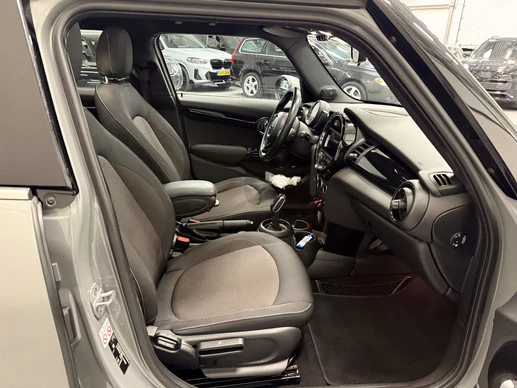 MINI Cooper - Afbeelding 14 van 30