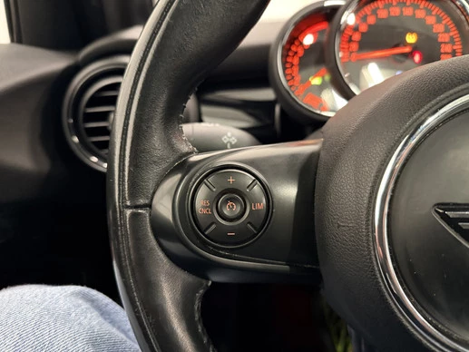 MINI Cooper - Afbeelding 23 van 30