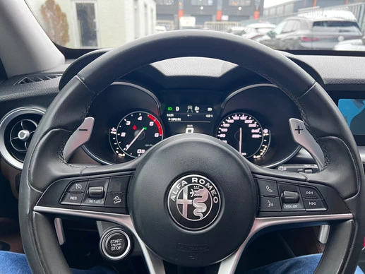 Alfa Romeo Stelvio - Afbeelding 4 van 30