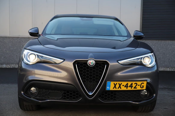 Alfa Romeo Stelvio - Afbeelding 3 van 30
