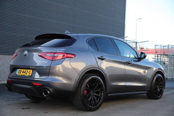 Alfa Romeo Stelvio - Afbeelding 5 van 30