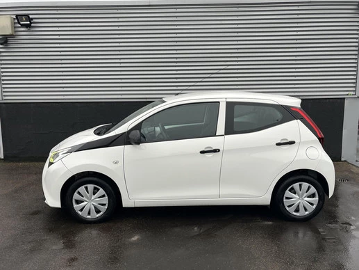 Toyota Aygo - Afbeelding 3 van 30