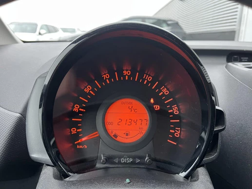 Toyota Aygo - Afbeelding 23 van 30