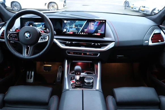 BMW XM - Afbeelding 12 van 30