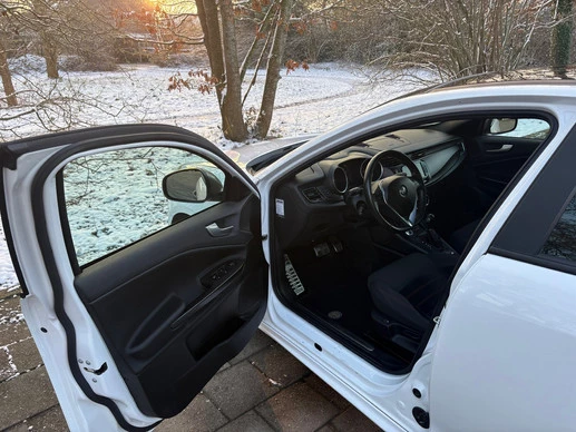 Alfa Romeo Giulietta - Afbeelding 8 van 30