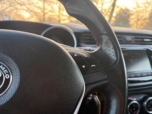 Alfa Romeo Giulietta - Afbeelding 26 van 30