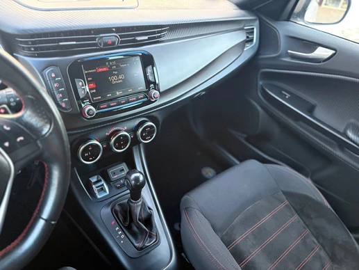 Alfa Romeo Giulietta - Afbeelding 12 van 30