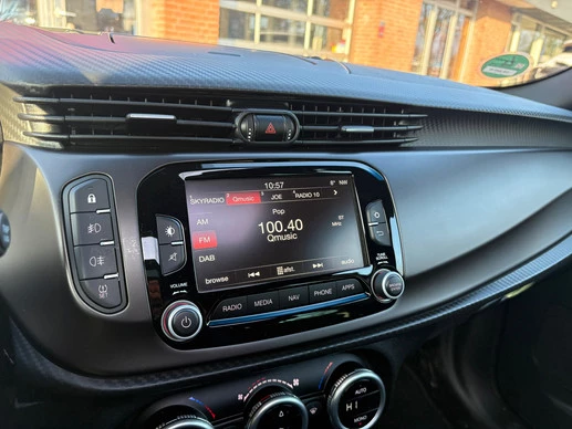 Alfa Romeo Giulietta - Afbeelding 14 van 30