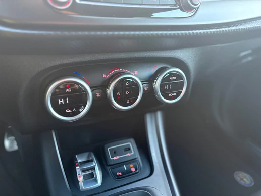 Alfa Romeo Giulietta - Afbeelding 16 van 30