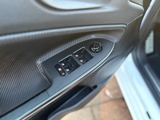 Alfa Romeo Giulietta - Afbeelding 27 van 30