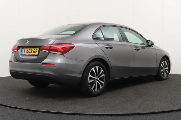 Mercedes-Benz A-Klasse - Afbeelding 2 van 27