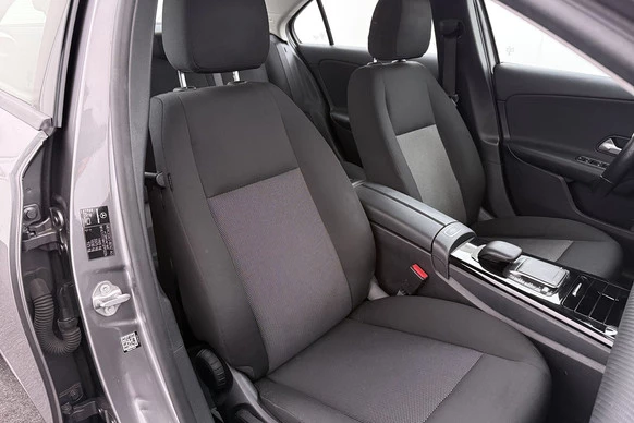 Mercedes-Benz A-Klasse - Afbeelding 14 van 27