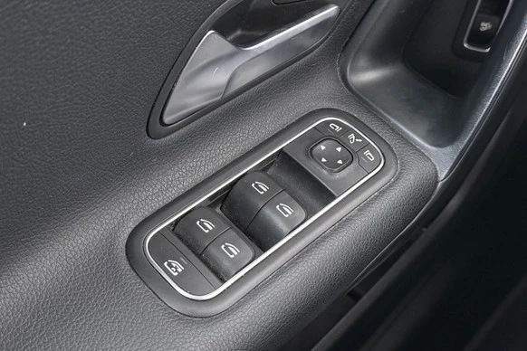 Mercedes-Benz A-Klasse - Afbeelding 17 van 27