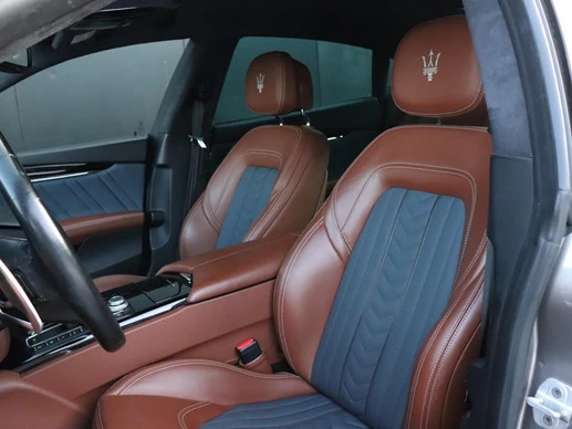 Maserati Quattroporte - Afbeelding 14 van 30