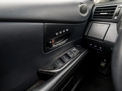 Lexus RX - Afbeelding 25 van 30