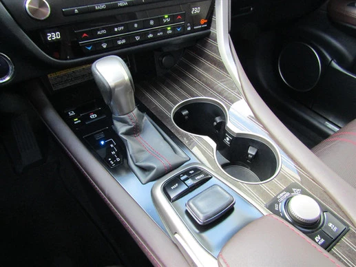 Lexus RX - Afbeelding 18 van 27